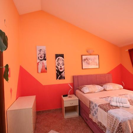 Apartman Vali Crikvenica Buitenkant foto